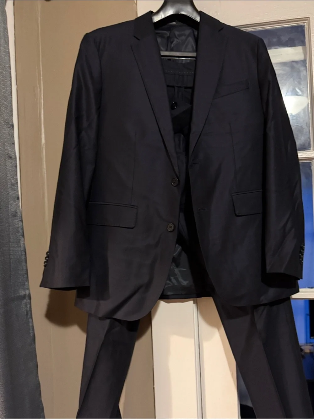 Banana Republic Men's Navy Blue Two-Piece Suit